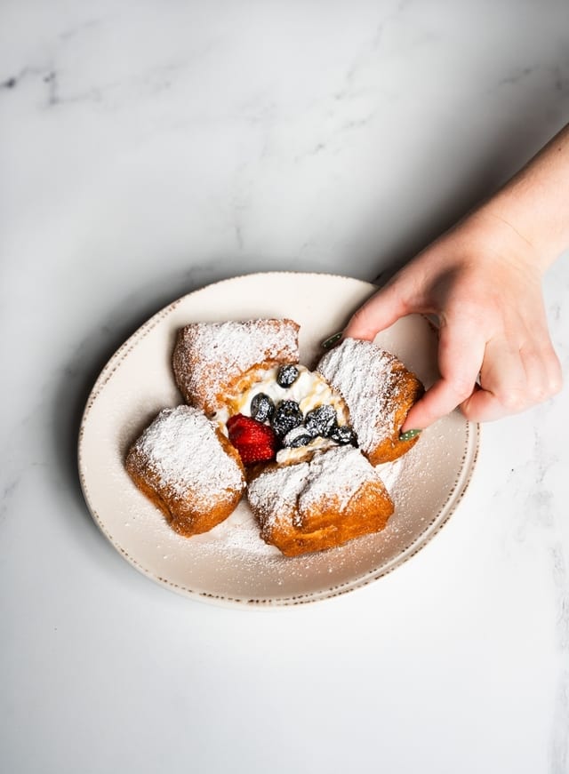 Beignets.
