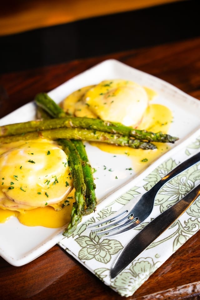 Eggs Benny.
