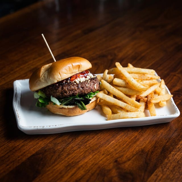 Pimento Cheeseburger.