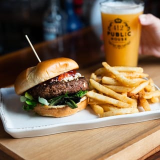Pimento Cheeseburger