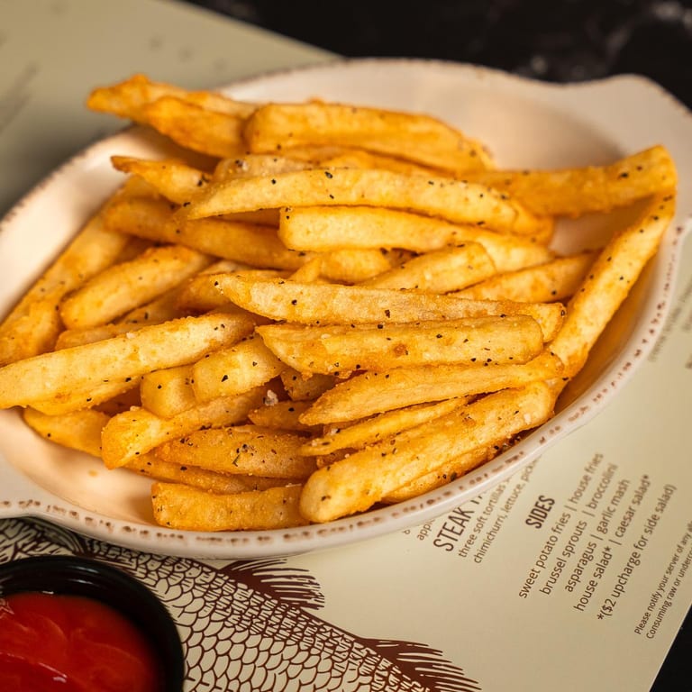 Perfectly Crispy Fries to Savor